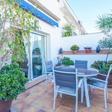Benito Apartment By Hello Homes Σίτζες Εξωτερικό φωτογραφία